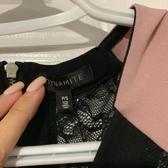 Dynamite Sleeveless top - Picture 2 of 3